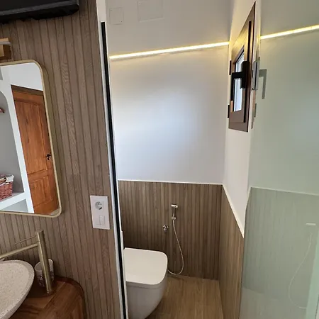 Corona Beach Villa *