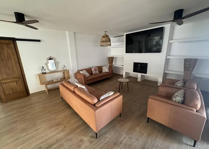 Corona Beach Villa